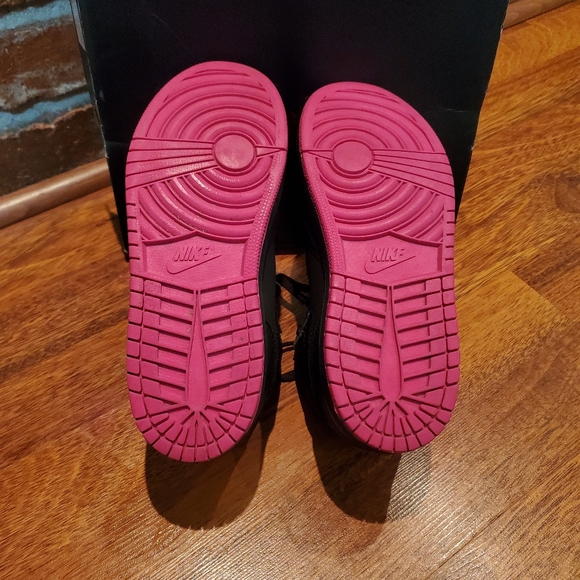 Air Jordan 1 Flight Gym Shoes - Picture 3 of 5